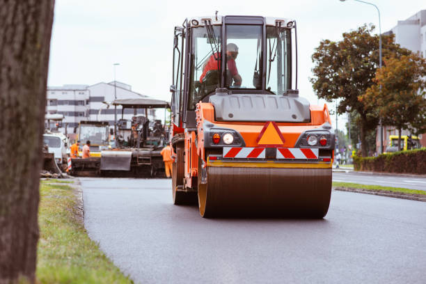 Best Local Driveway Pavers  in Earlham, IA